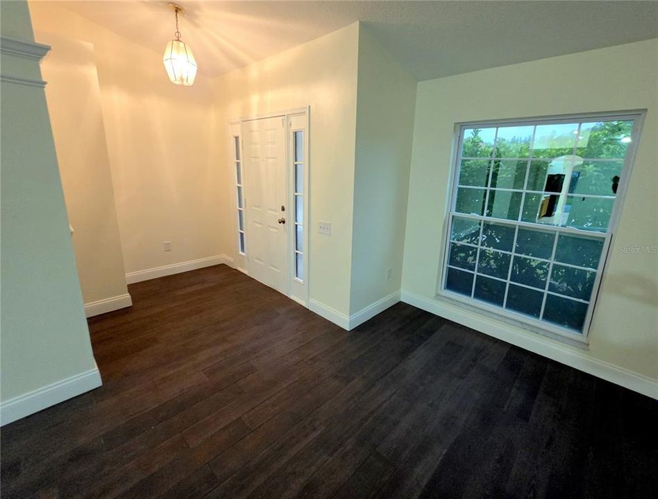 For Sale: $339,900 (4 beds, 2 baths, 1836 Square Feet)