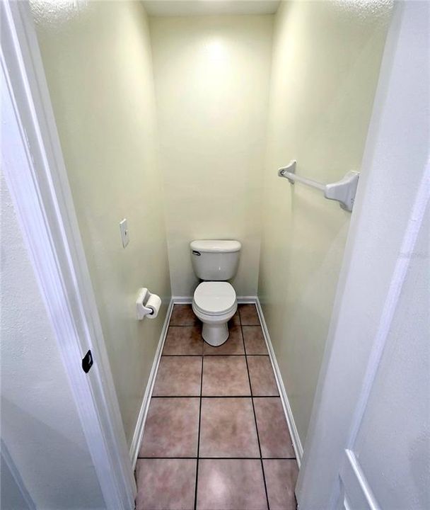 For Sale: $339,900 (4 beds, 2 baths, 1836 Square Feet)