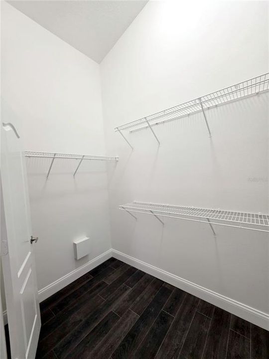For Sale: $339,900 (4 beds, 2 baths, 1836 Square Feet)