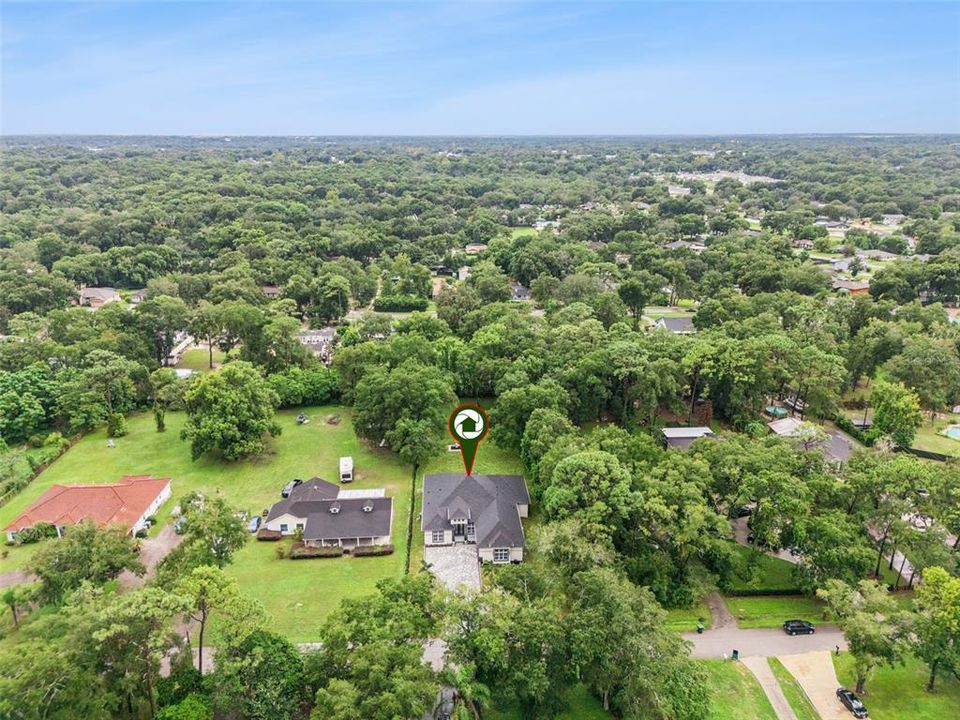 For Sale: $1,250,000 (5 beds, 5 baths, 3502 Square Feet)