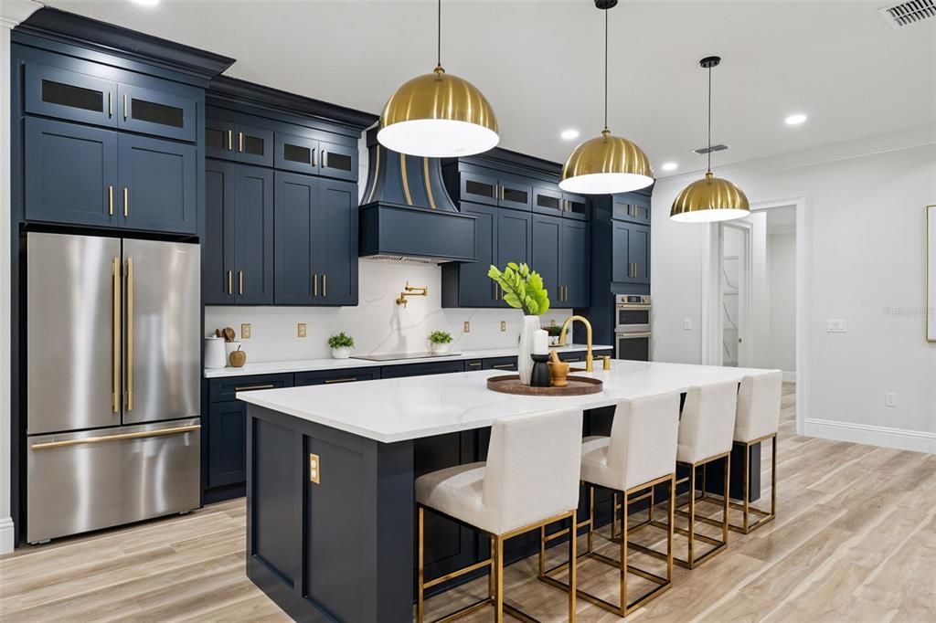 For Sale: $1,250,000 (5 beds, 5 baths, 3502 Square Feet)