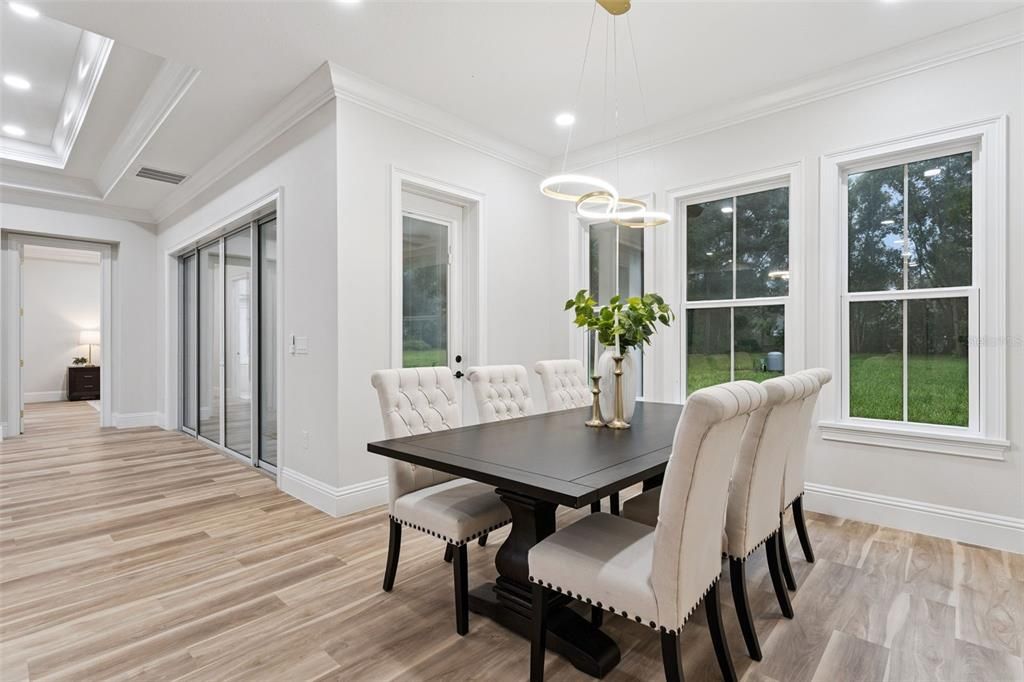 For Sale: $1,250,000 (5 beds, 5 baths, 3502 Square Feet)