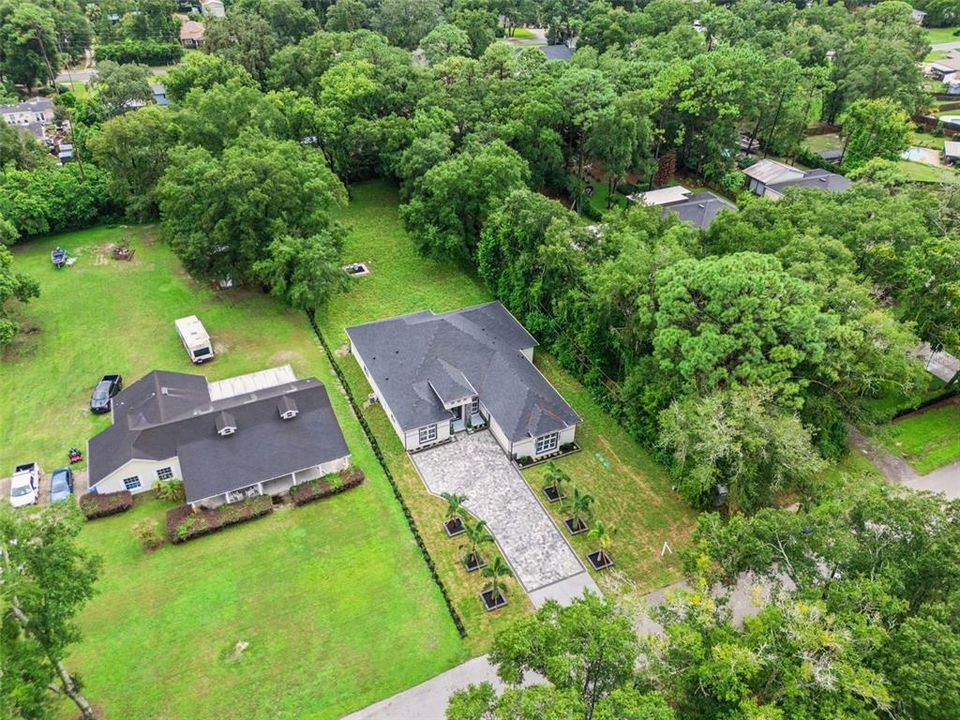 For Sale: $1,250,000 (5 beds, 5 baths, 3502 Square Feet)