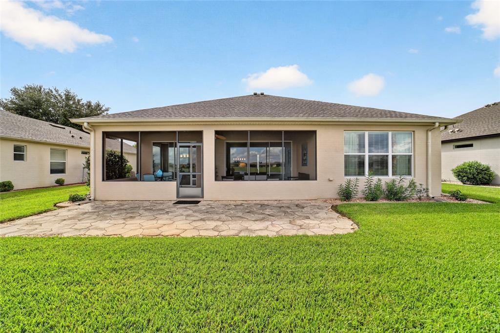 For Sale: $399,900 (3 beds, 2 baths, 1736 Square Feet)