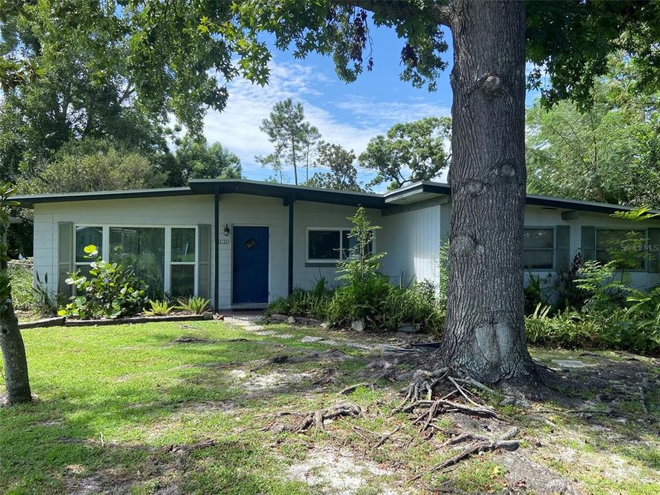 En Venta: $360,000 (4 camas, 2 baños, 1664 Pies cuadrados)