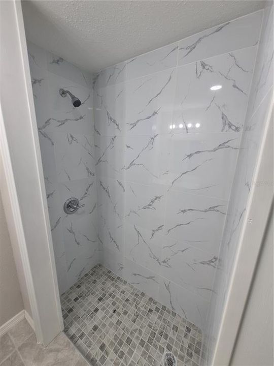 Activo con contrato: $1,250 (2 camas, 1 baños, 1074 Pies cuadrados)