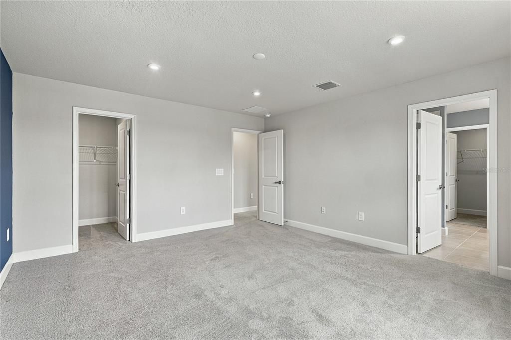 For Sale: $485,000 (4 beds, 2 baths, 2345 Square Feet)