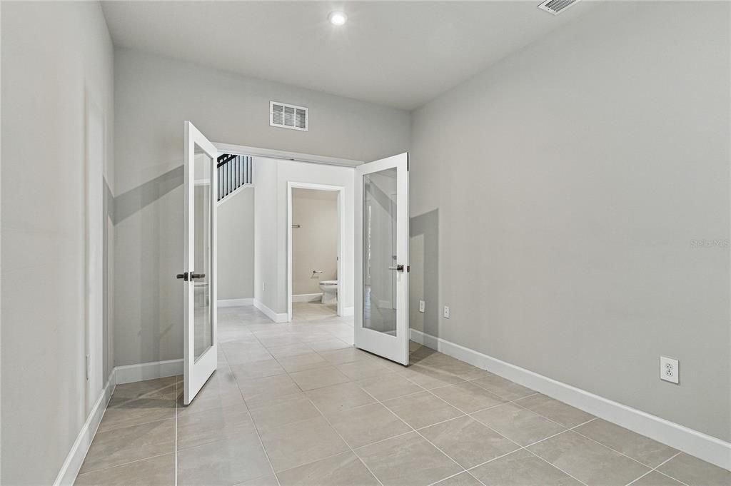 For Sale: $485,000 (4 beds, 2 baths, 2345 Square Feet)