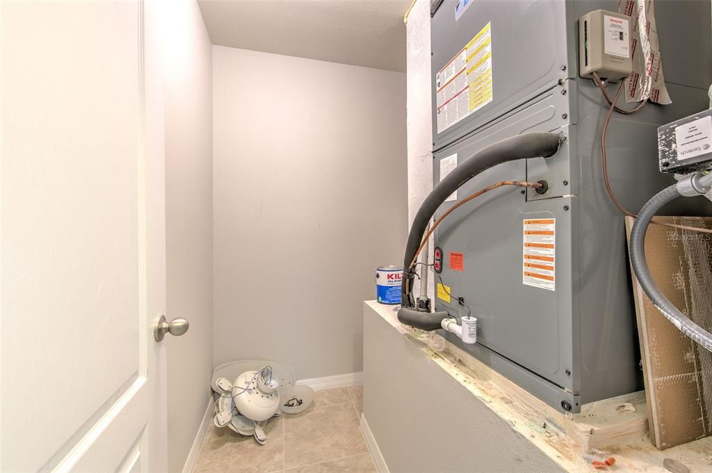 For Rent: $3,000 (3 beds, 2 baths, 1698 Square Feet)