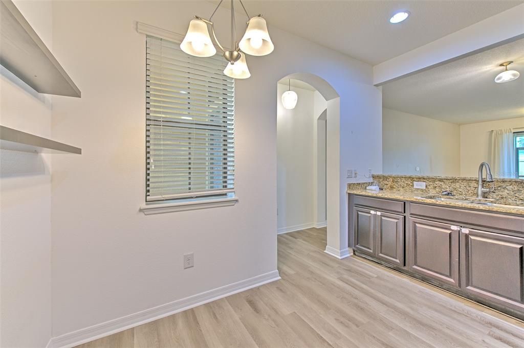 For Rent: $3,000 (3 beds, 2 baths, 1698 Square Feet)