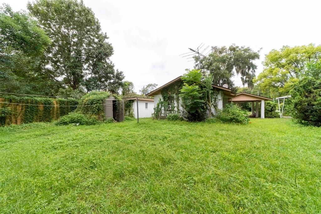 Activo con contrato: $165,000 (2 camas, 2 baños, 1354 Pies cuadrados)