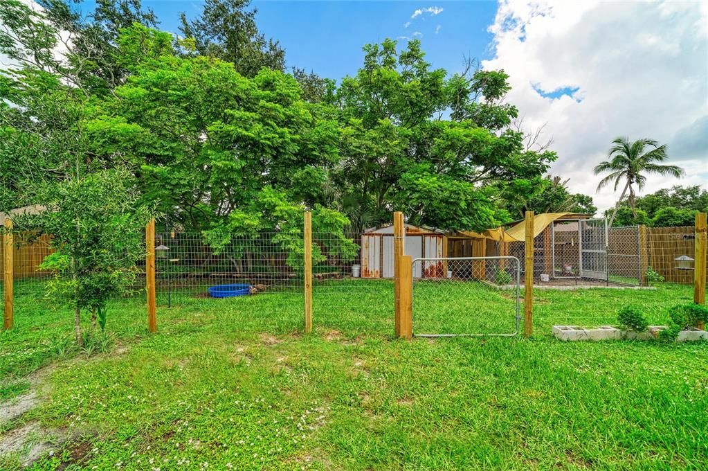 Activo con contrato: $435,000 (5 camas, 0 baños, 3422 Pies cuadrados)