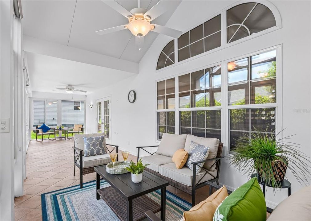 For Sale: $400,000 (3 beds, 2 baths, 1761 Square Feet)