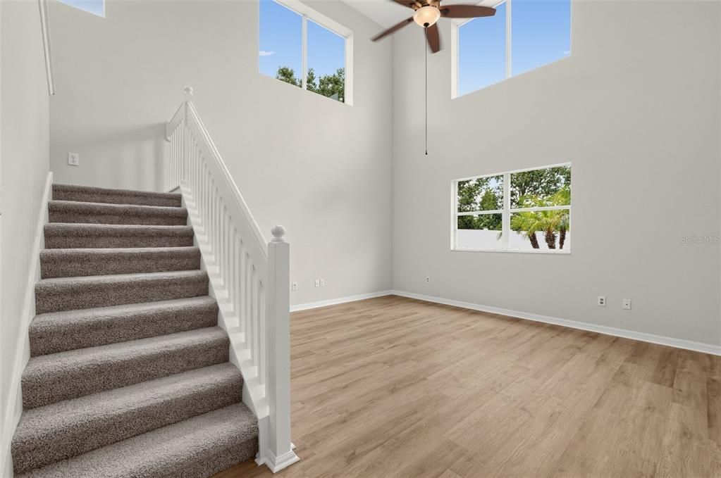 For Sale: $314,900 (4 beds, 2 baths, 1979 Square Feet)
