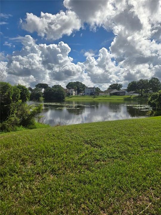 For Rent: $1,750 (2 beds, 1 baths, 851 Square Feet)