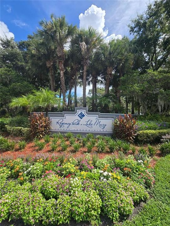 For Rent: $1,750 (2 beds, 1 baths, 851 Square Feet)