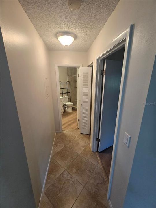 For Rent: $1,750 (2 beds, 1 baths, 851 Square Feet)