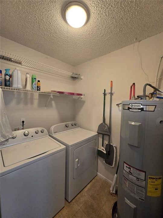 For Rent: $1,750 (2 beds, 1 baths, 851 Square Feet)