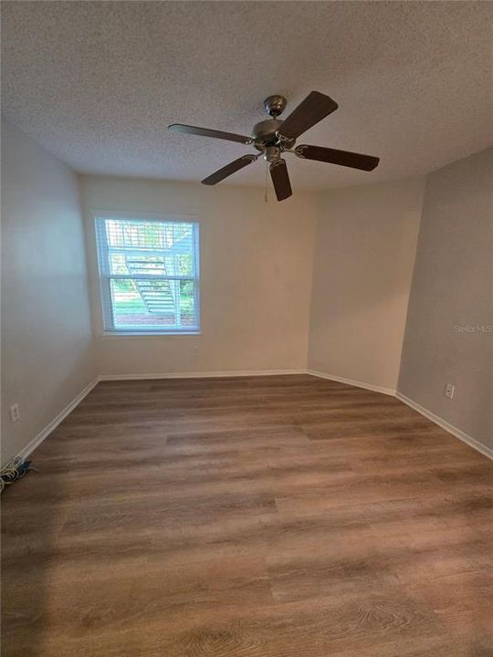 For Rent: $1,750 (2 beds, 1 baths, 851 Square Feet)