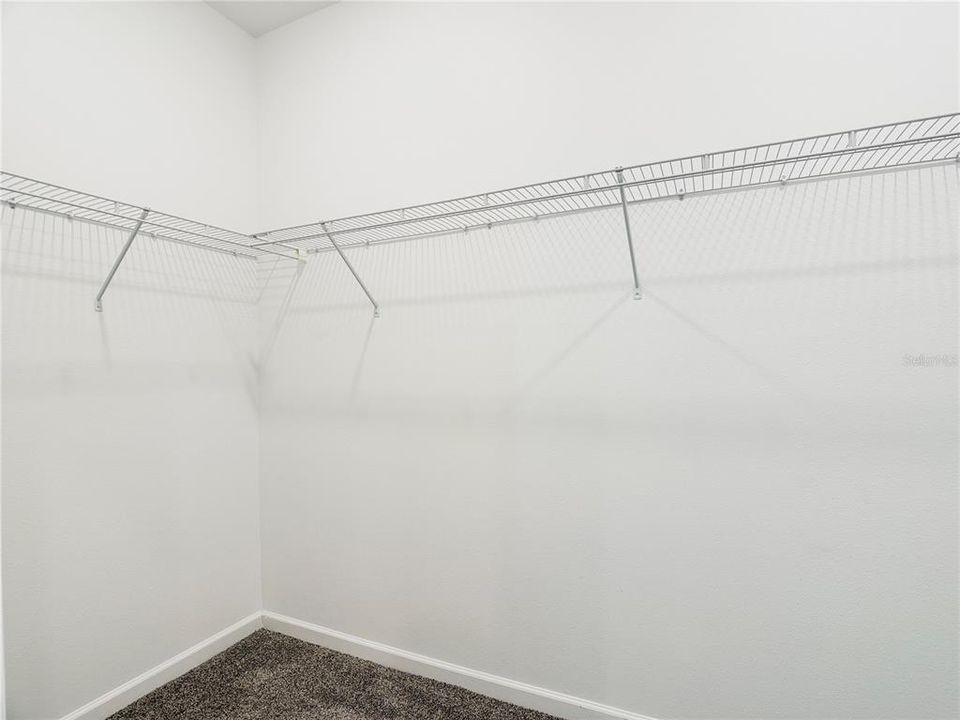 В аренду: $2,800 (4 спален, 3 ванн, 2039 Квадратных фут)