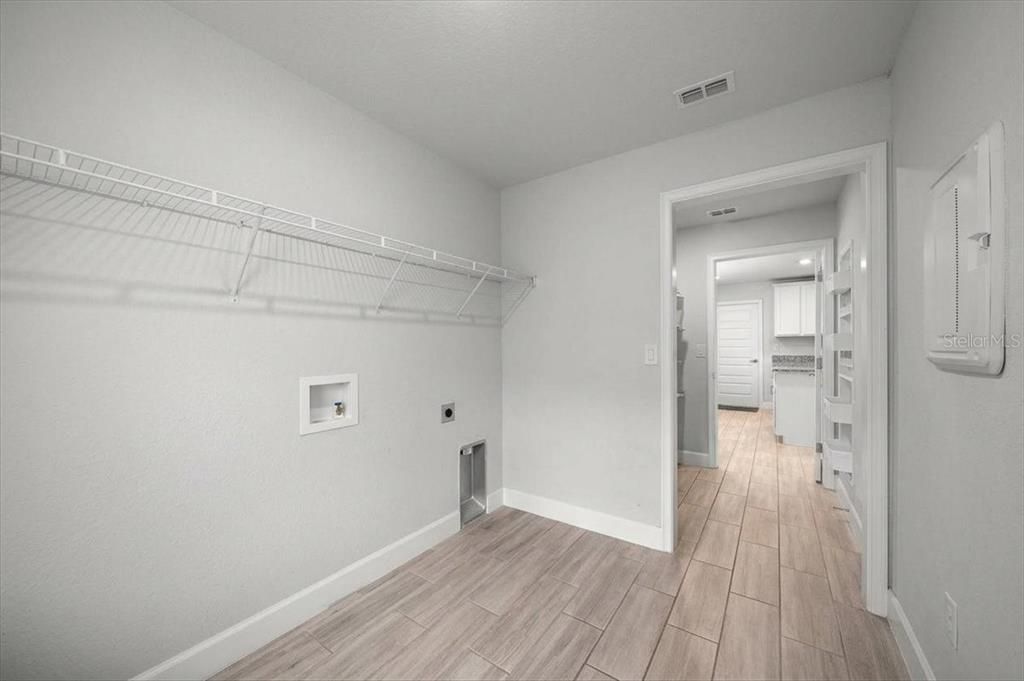 For Sale: $534,900 (4 beds, 3 baths, 2999 Square Feet)