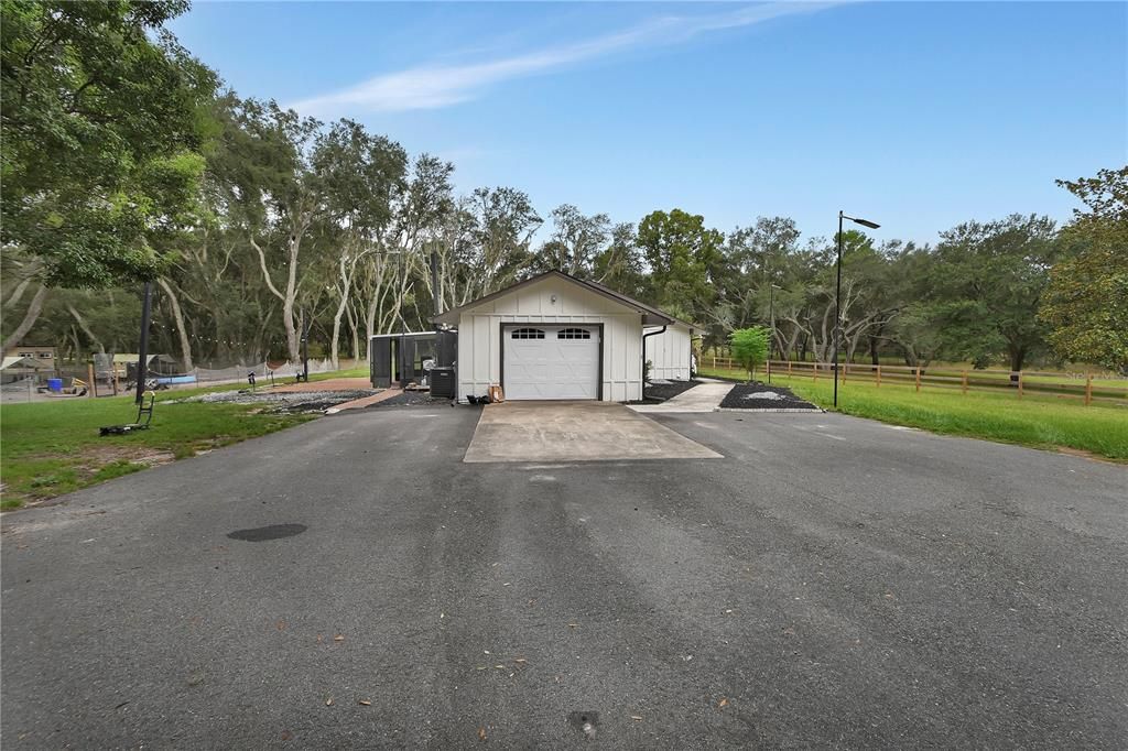 For Sale: $499,900 (3 beds, 2 baths, 1863 Square Feet)