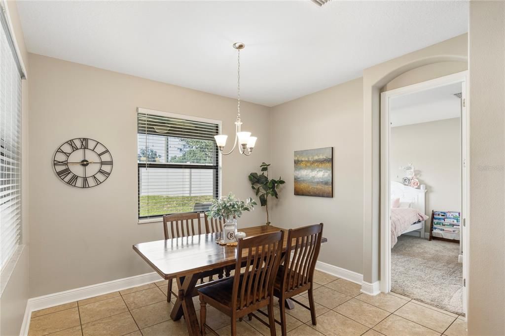 For Sale: $675,000 (5 beds, 4 baths, 3107 Square Feet)