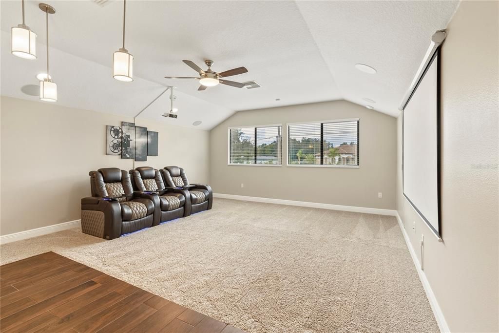 For Sale: $675,000 (5 beds, 4 baths, 3107 Square Feet)