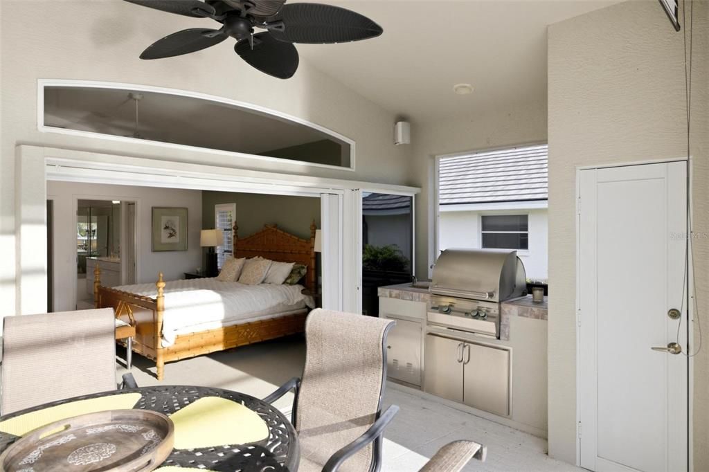 En Venta: $859,000 (3 camas, 2 baños, 2200 Pies cuadrados)