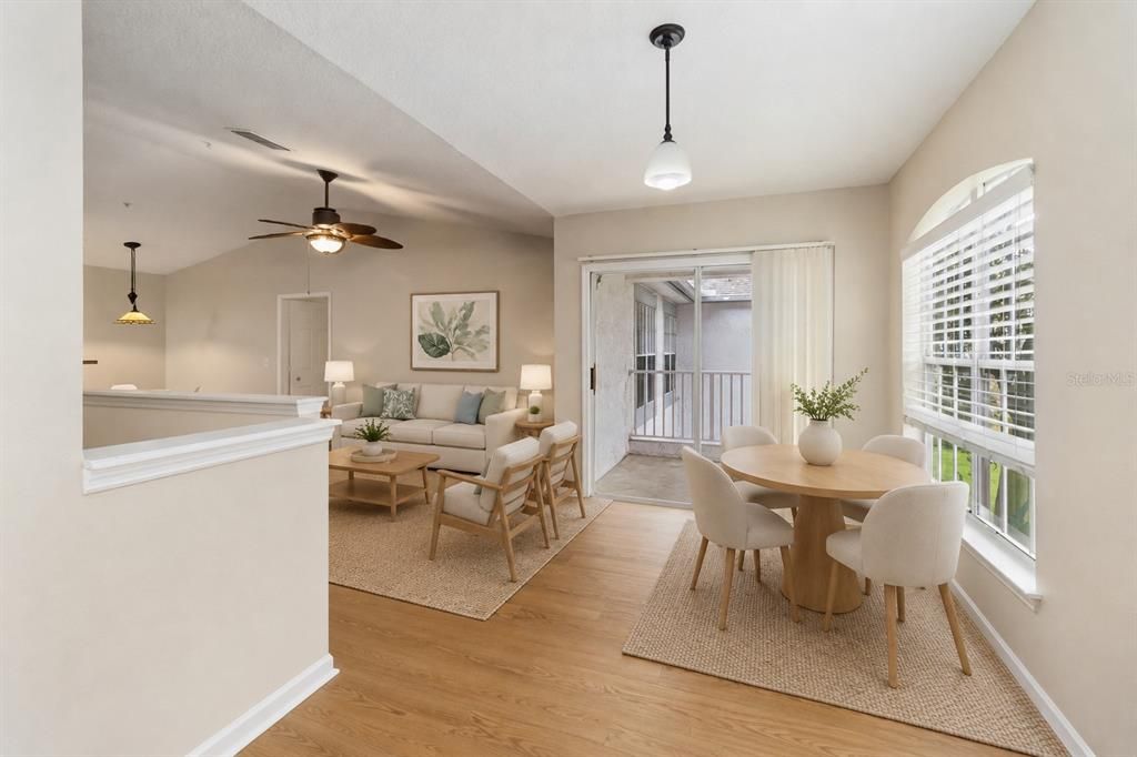For Sale: $165,000 (2 beds, 2 baths, 1042 Square Feet)