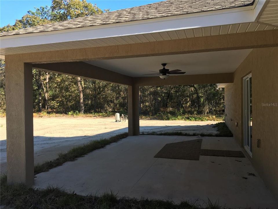 For Sale: $349,900 (3 beds, 2 baths, 1936 Square Feet)
