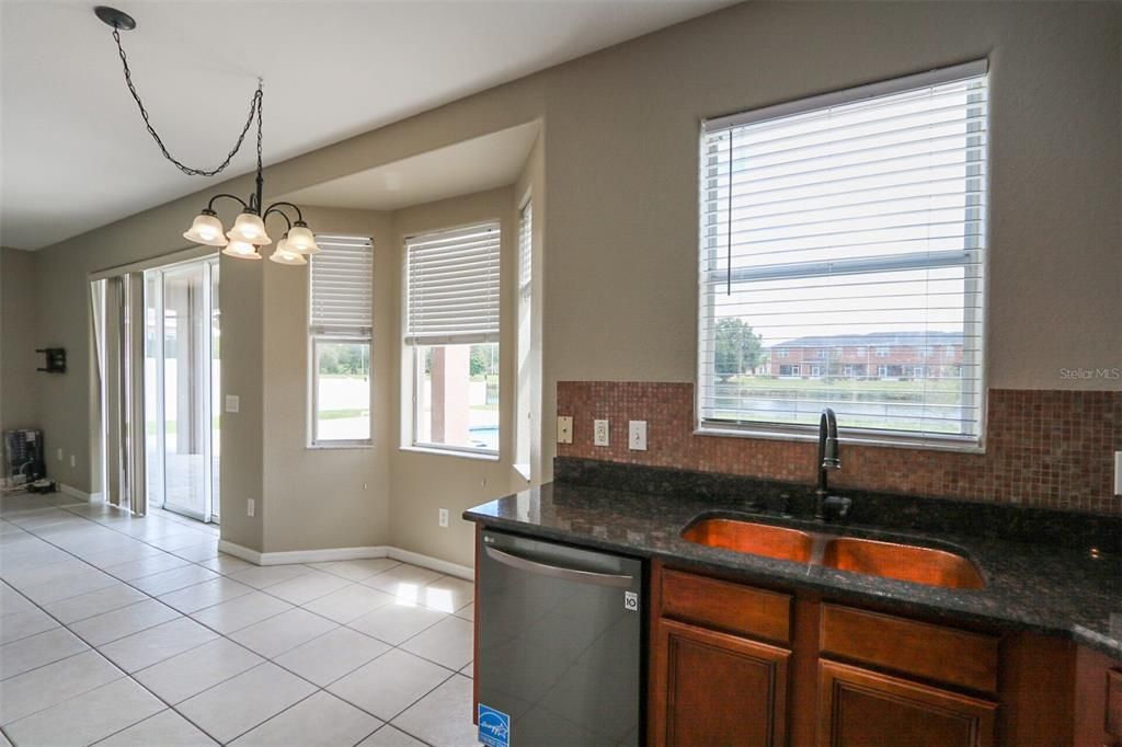 For Rent: $3,495 (5 beds, 3 baths, 2534 Square Feet)