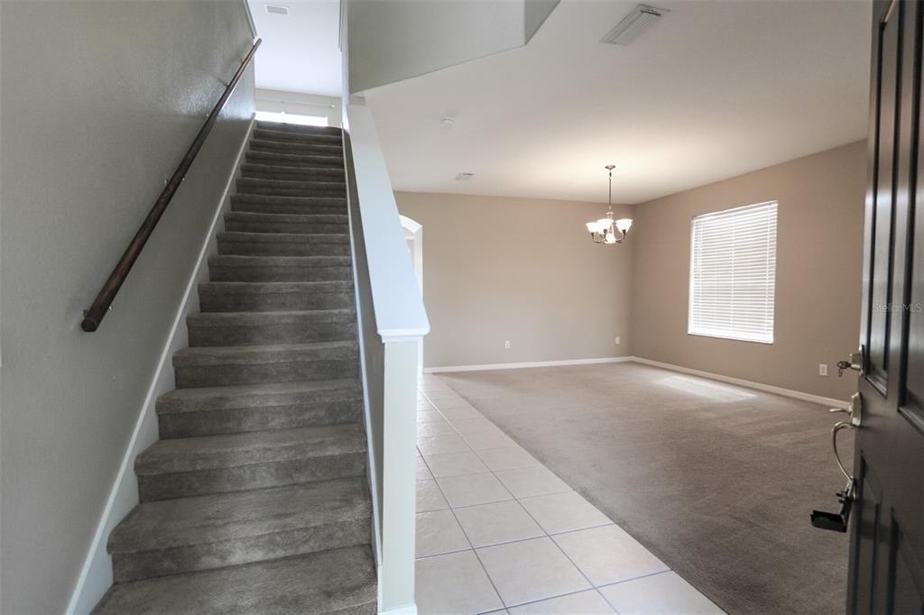 For Rent: $3,495 (5 beds, 3 baths, 2534 Square Feet)
