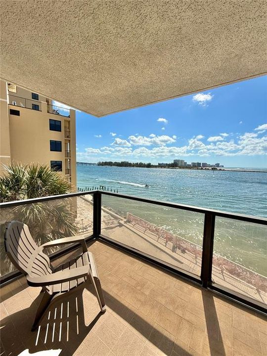 For Rent: $3,500 (2 beds, 2 baths, 1186 Square Feet)