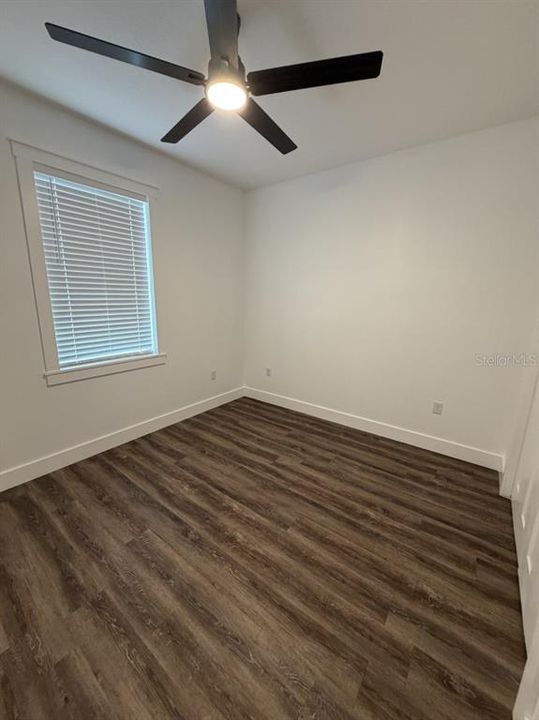 For Sale: $425,000 (3 beds, 2 baths, 1958 Square Feet)