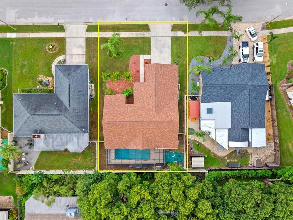 For Sale: $389,000 (3 beds, 2 baths, 1655 Square Feet)