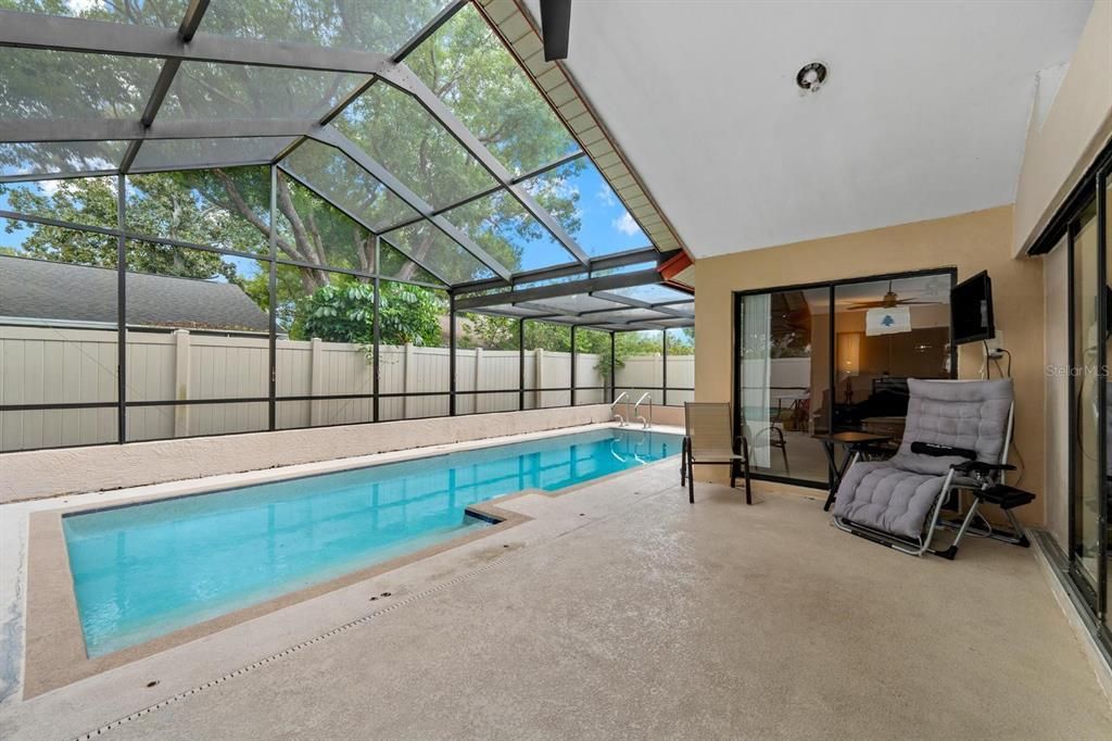 For Sale: $389,000 (3 beds, 2 baths, 1655 Square Feet)