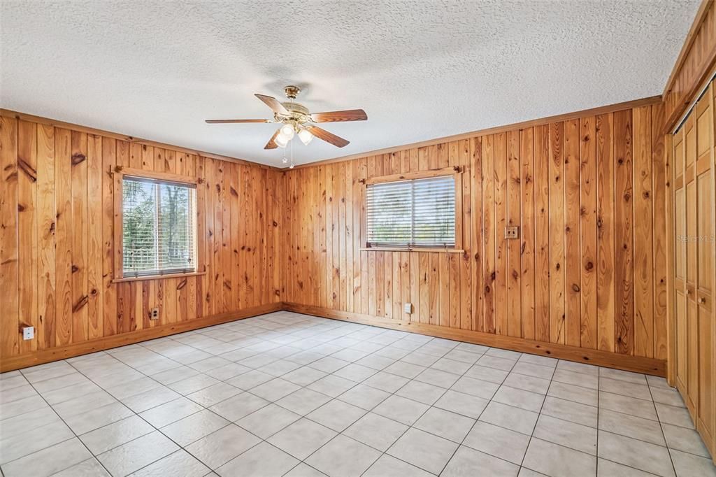 For Sale: $649,900 (2 beds, 2 baths, 1380 Square Feet)