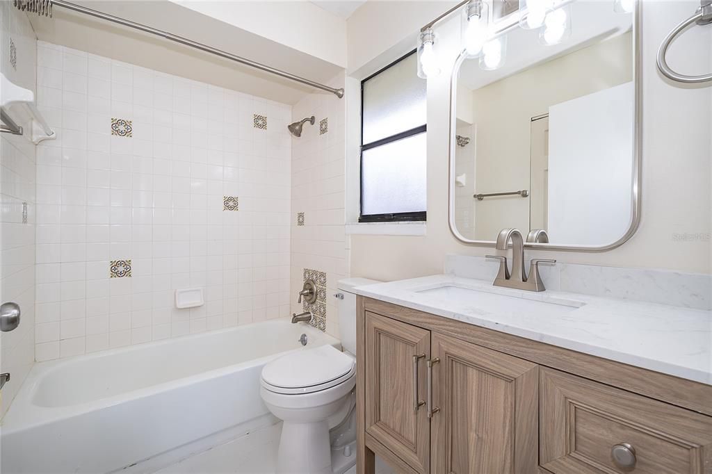 For Rent: $2,200 (2 beds, 2 baths, 1000 Square Feet)