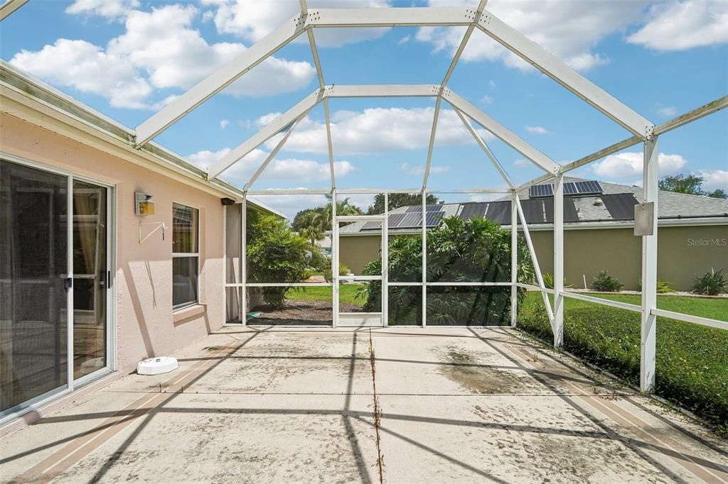 На продажу: $325,000 (2 спален, 2 ванн, 1732 Квадратных фут)