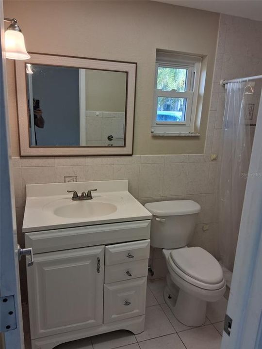 For Rent: $1,800 (2 beds, 2 baths, 1096 Square Feet)