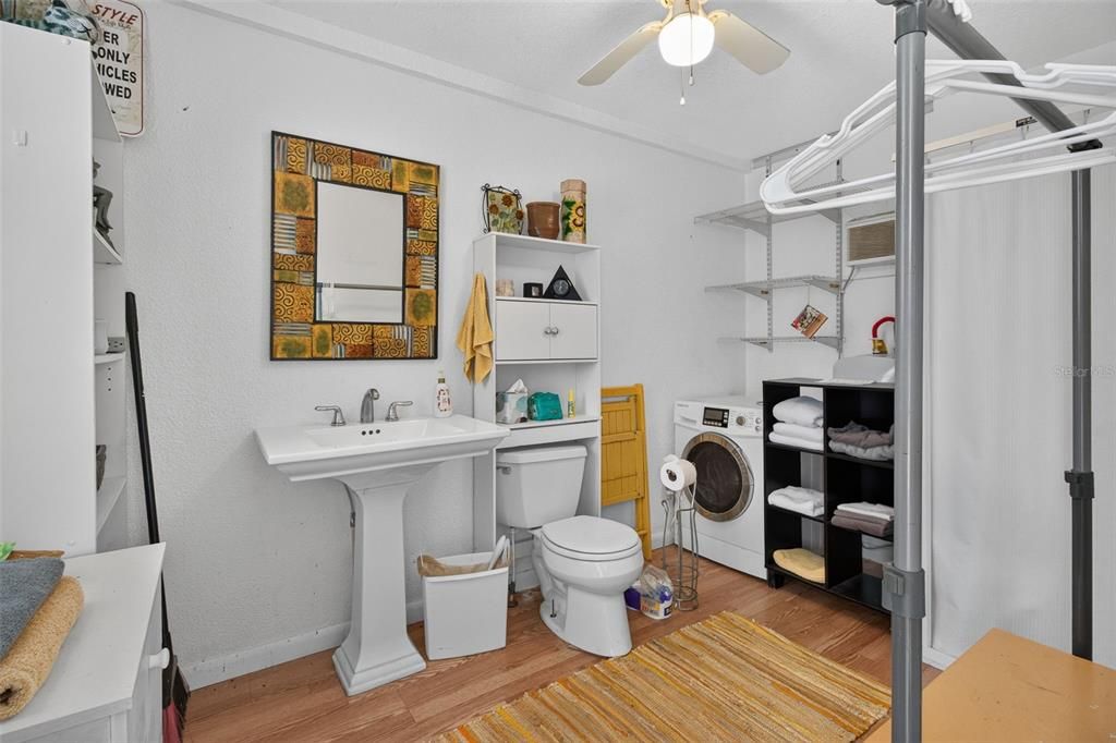 For Sale: $499,000 (3 beds, 2 baths, 1447 Square Feet)