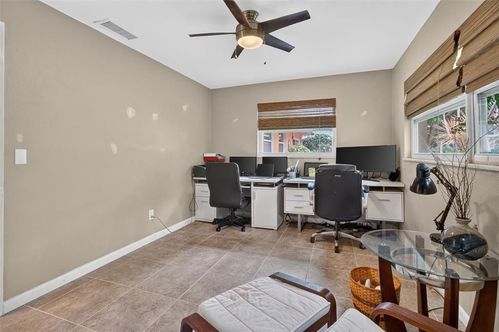 For Sale: $499,000 (3 beds, 2 baths, 1447 Square Feet)