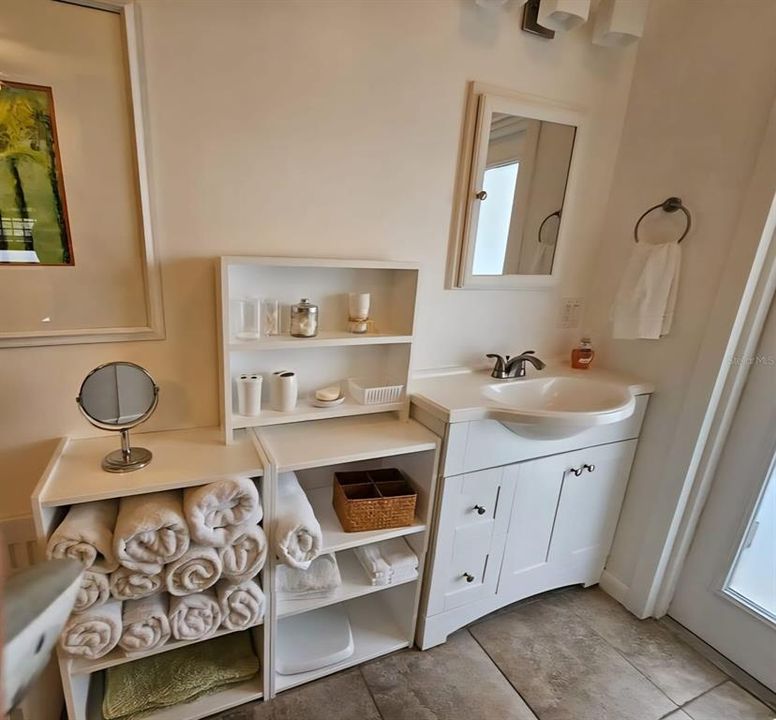 For Sale: $399,000 (3 beds, 2 baths, 1458 Square Feet)