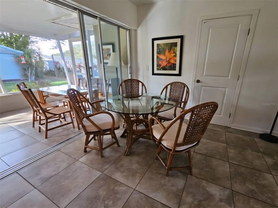 For Sale: $399,000 (3 beds, 2 baths, 1458 Square Feet)