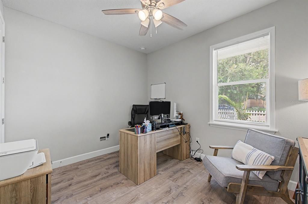 For Sale: $599,900 (3 beds, 2 baths, 1360 Square Feet)