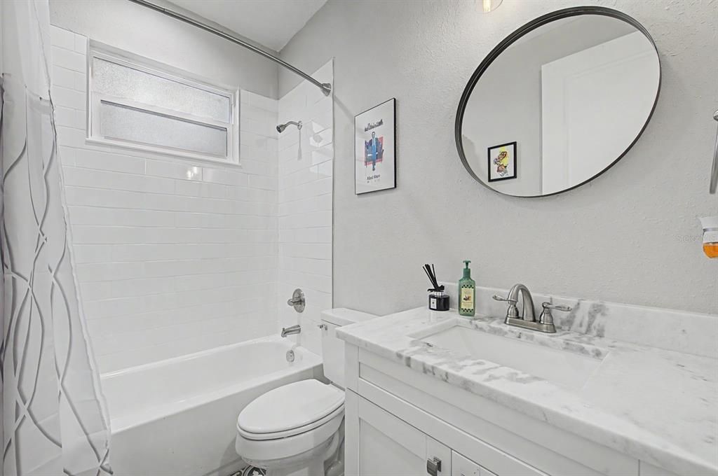 For Sale: $599,900 (3 beds, 2 baths, 1360 Square Feet)