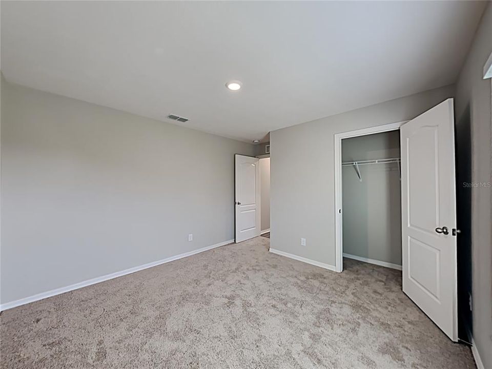 For Rent: $1,995 (3 beds, 2 baths, 1563 Square Feet)