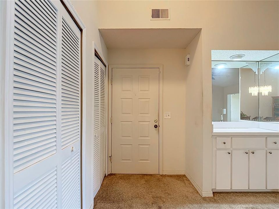 For Sale: $229,900 (3 beds, 2 baths, 1432 Square Feet)
