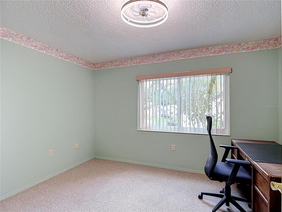 For Sale: $229,900 (3 beds, 2 baths, 1432 Square Feet)